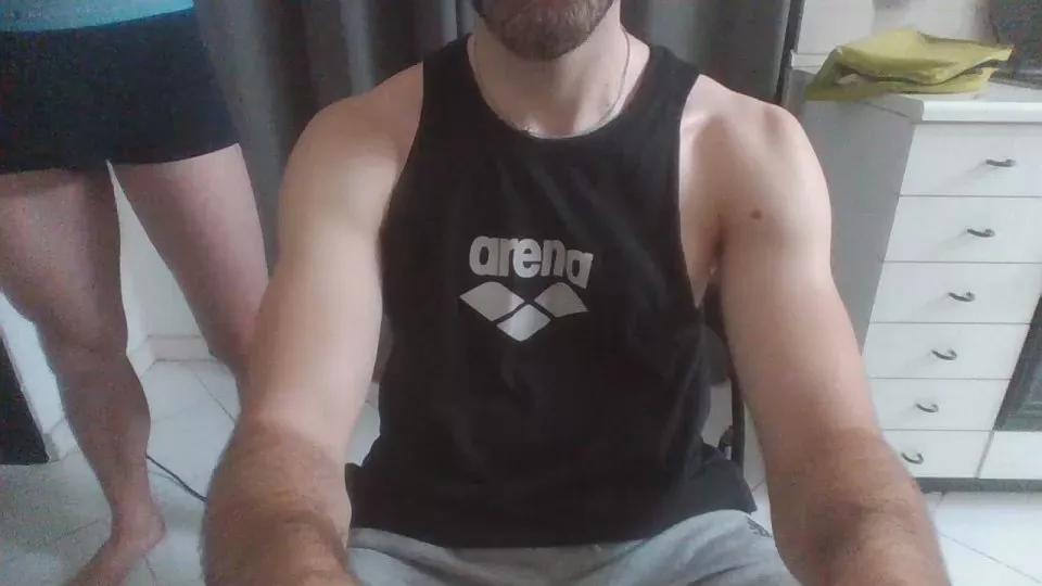 Staggatros on Cam4 