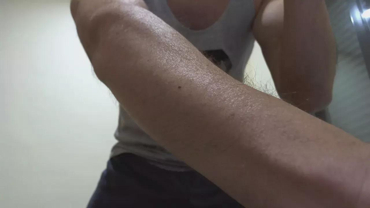 surfgymboy on Cam4 