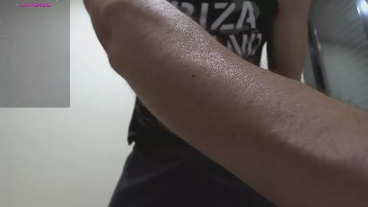 surfgymboy on Cam4 