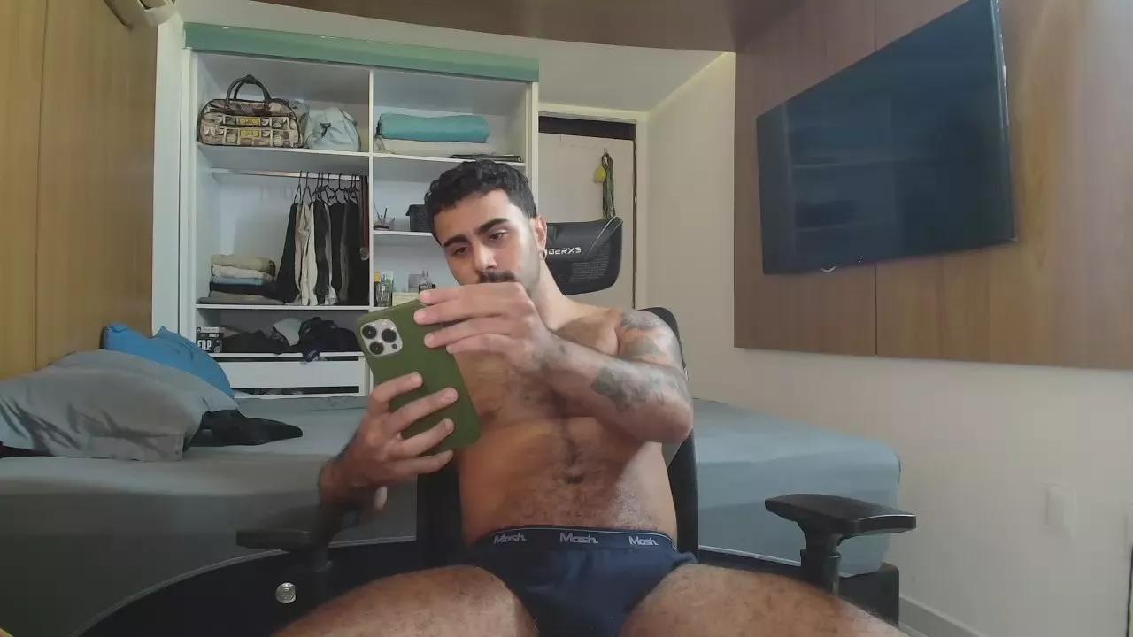 taurusboy27 on Cam4 