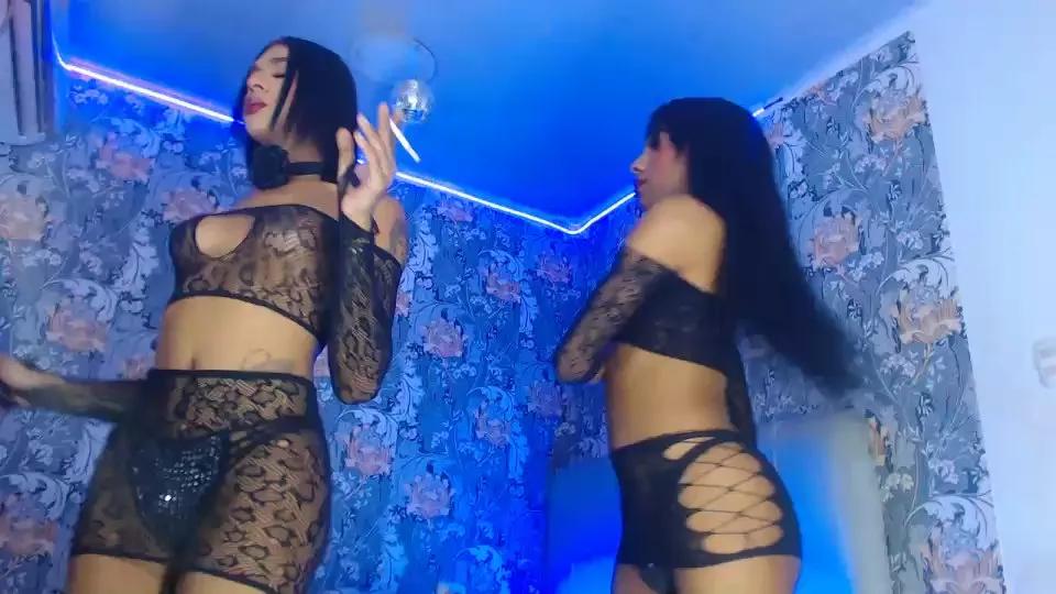 thebabysgirls on Cam4 