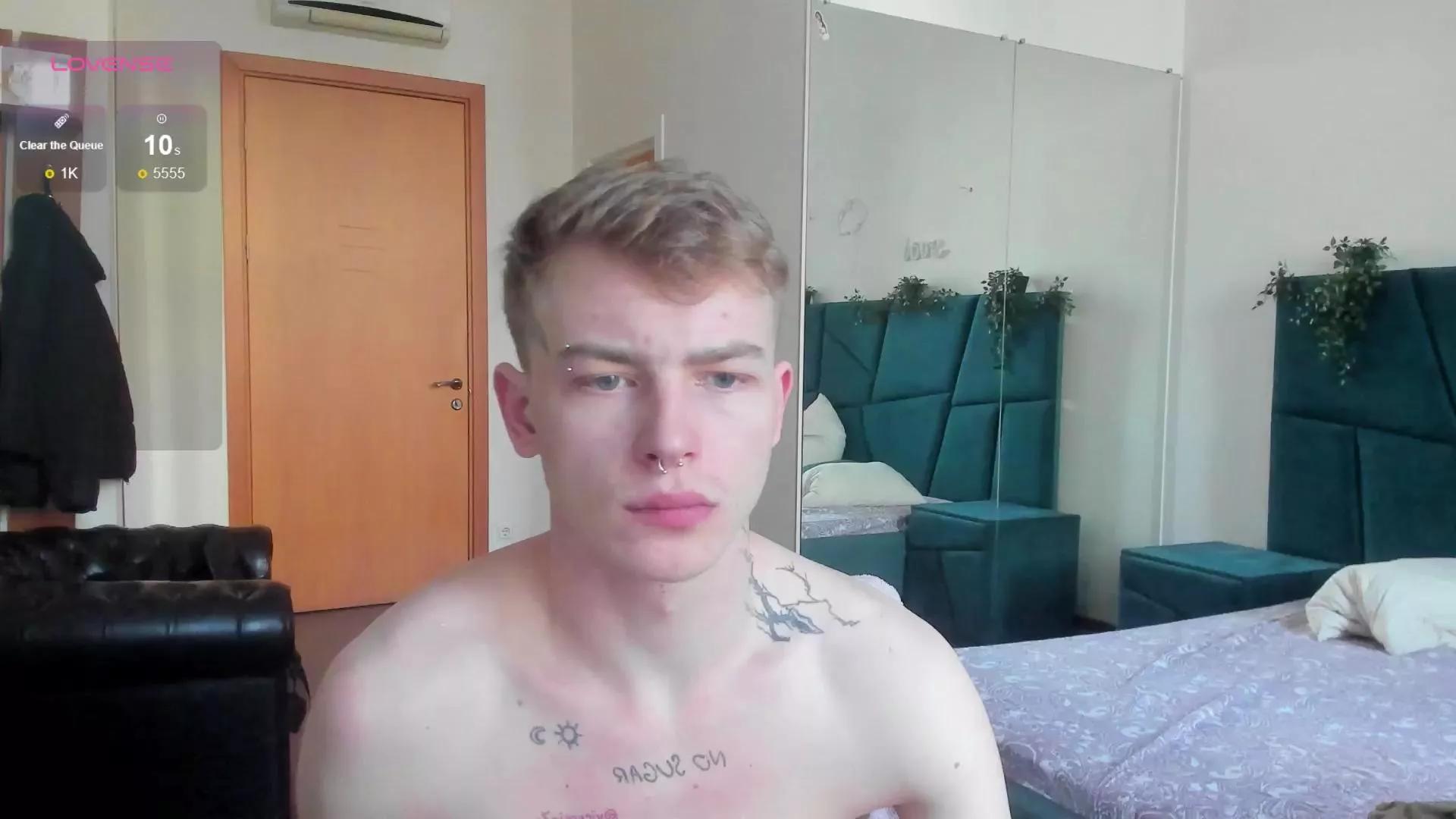 THEO__GREEN on Cam4 