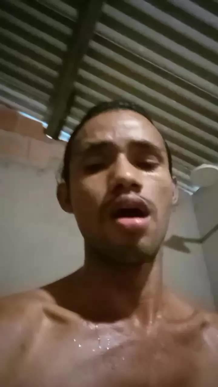 theuzinho_26 on Cam4 