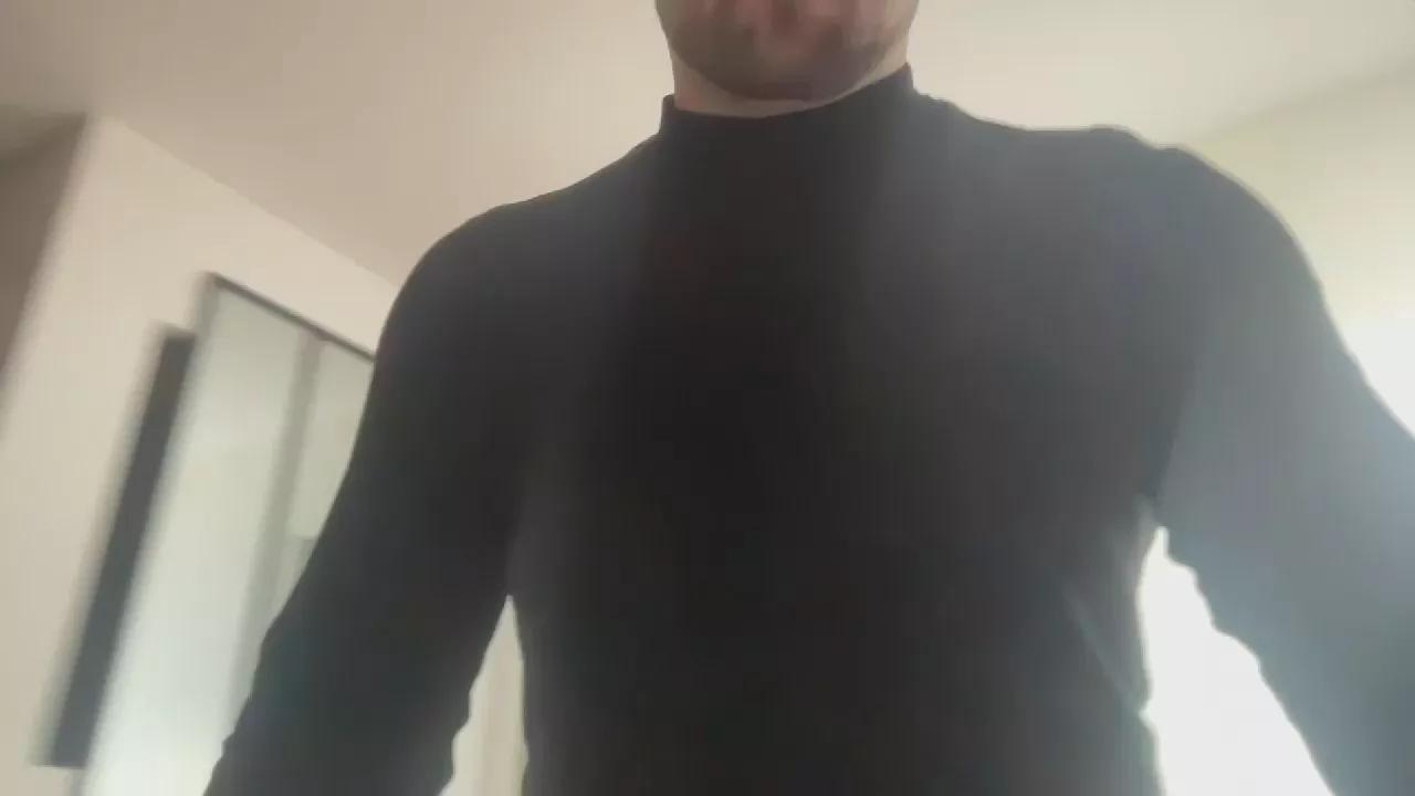 Thony_Grey on Cam4 