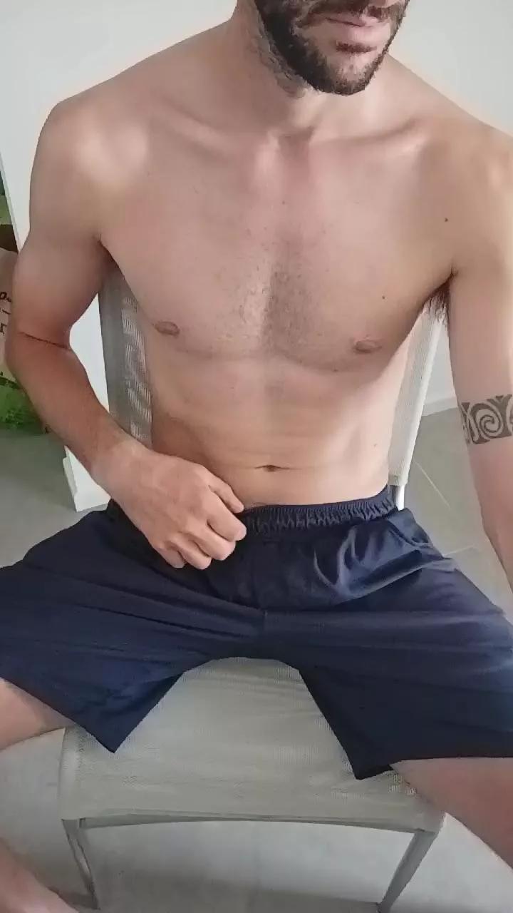 tms111 on Cam4 