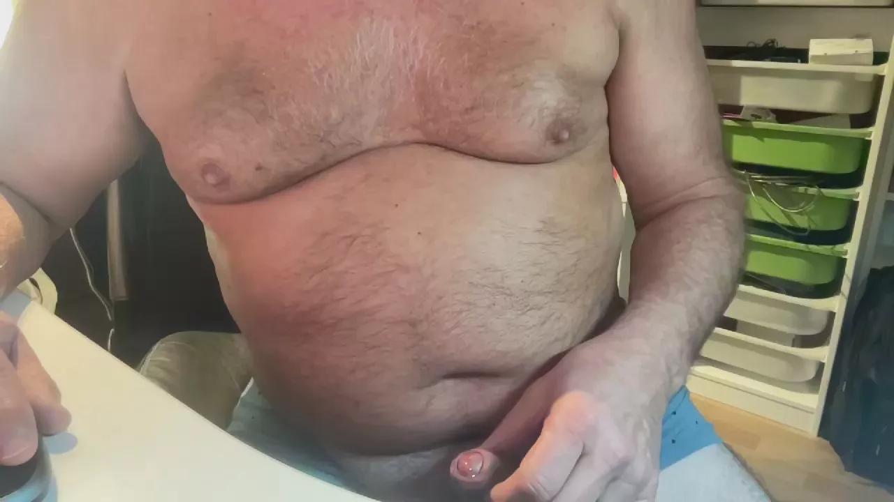 tompouce2 on Cam4 