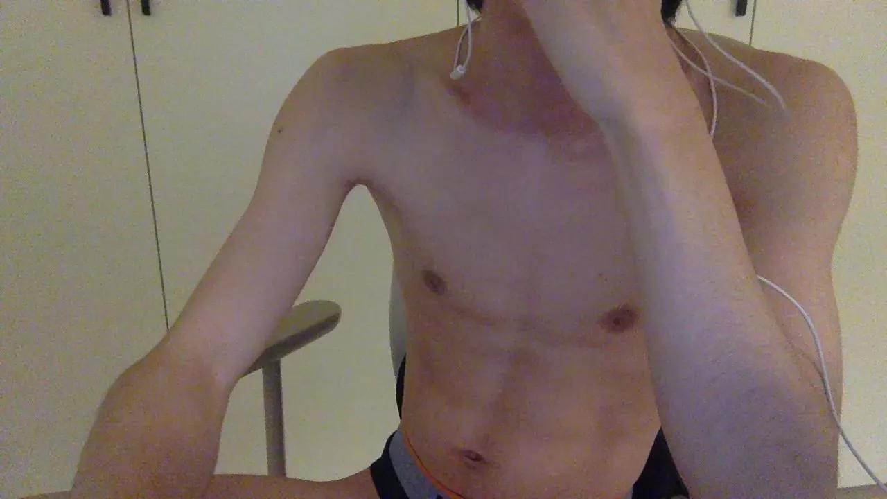 trent40084 on Cam4 