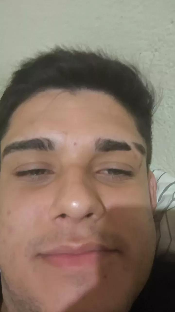 Van_aquino on Cam4 
