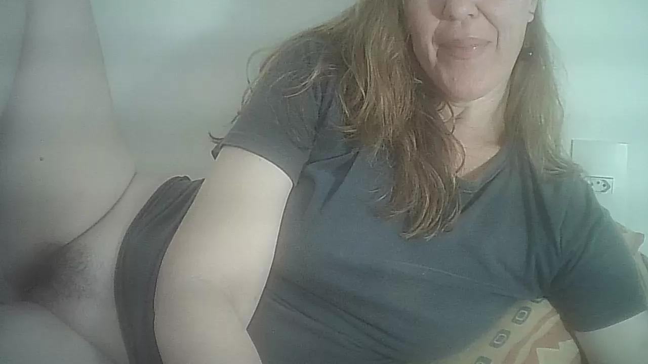 Welita26 on Cam4 