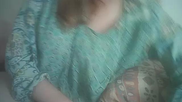 Welita26 on Cam4 