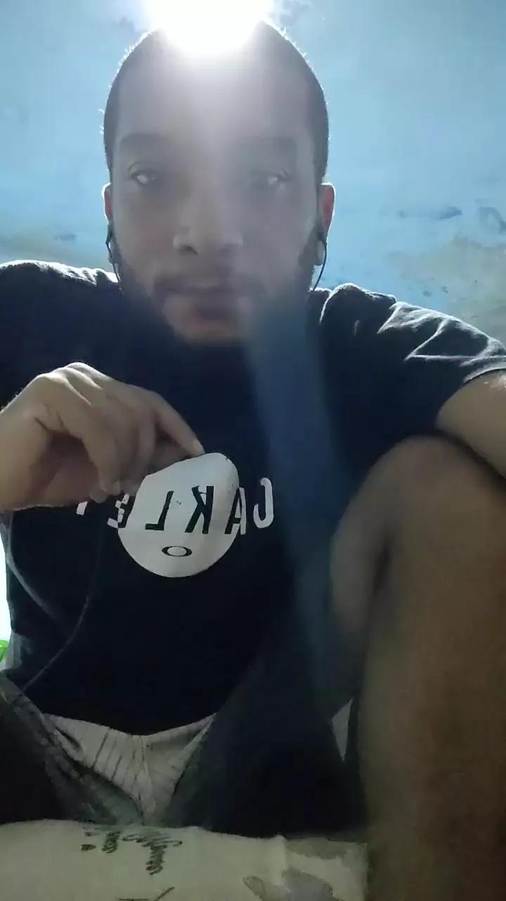 Wiliamjr01 on Cam4 