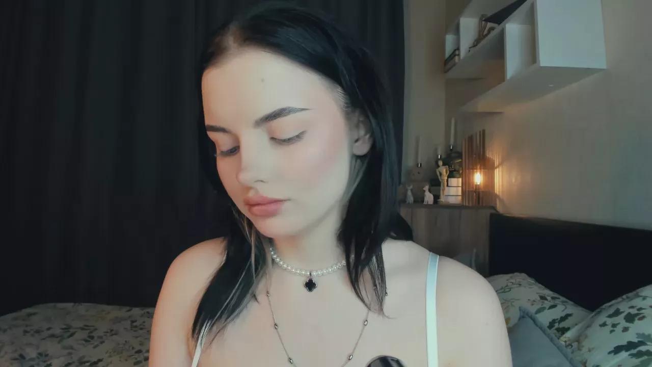 Xcute_capriceX on Cam4 