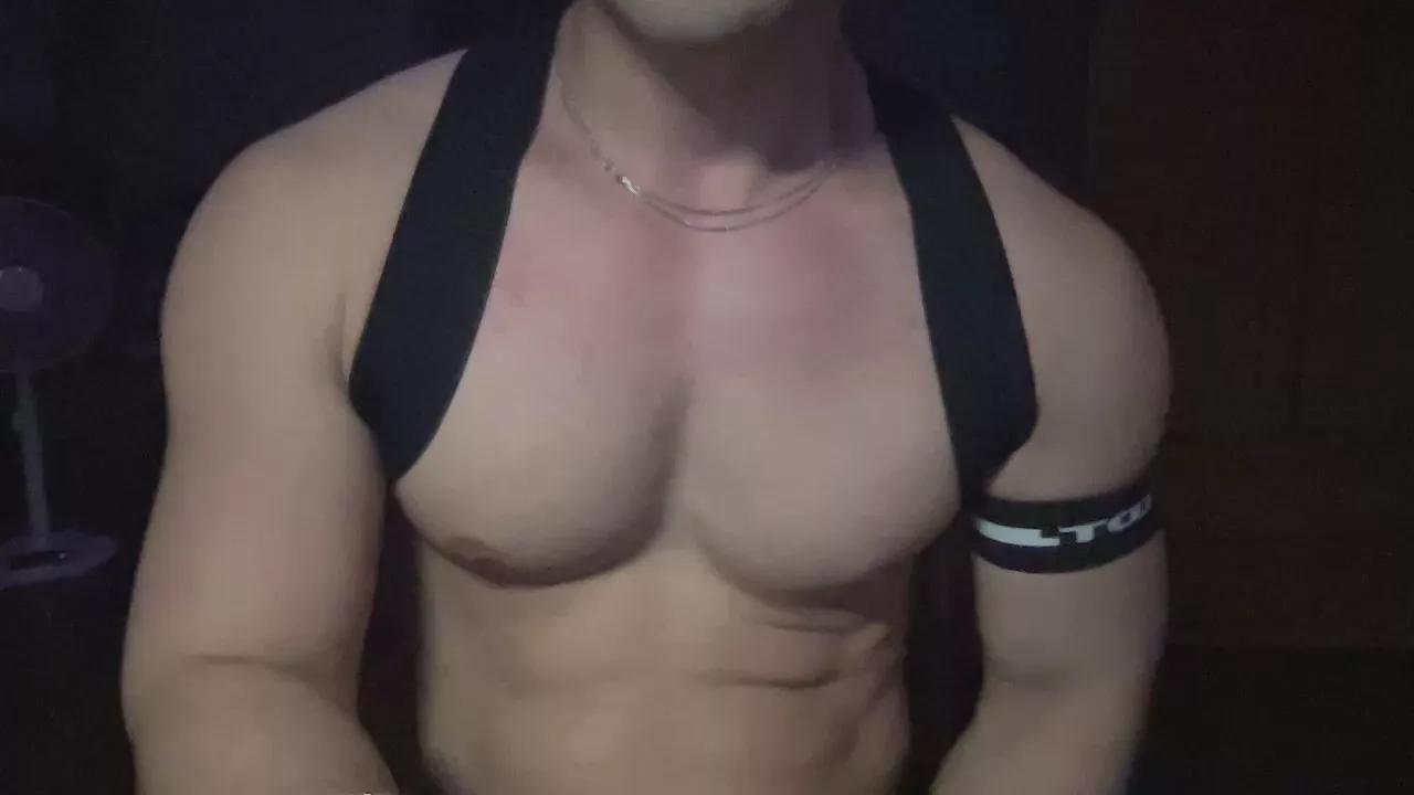 xjp0212 on Cam4 