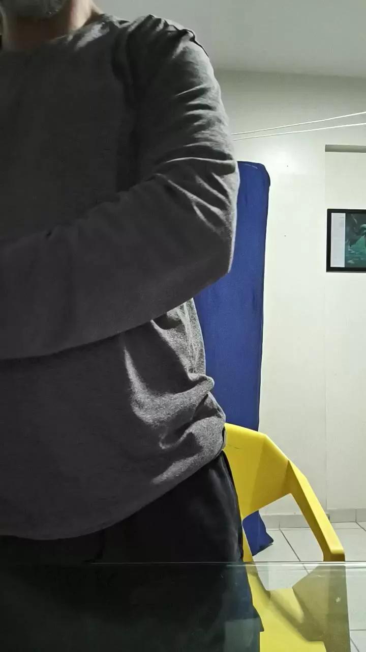 xxMorenosexx on Cam4 
