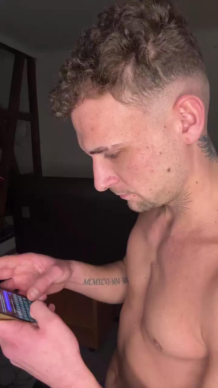 youngplayboymm on Cam4 