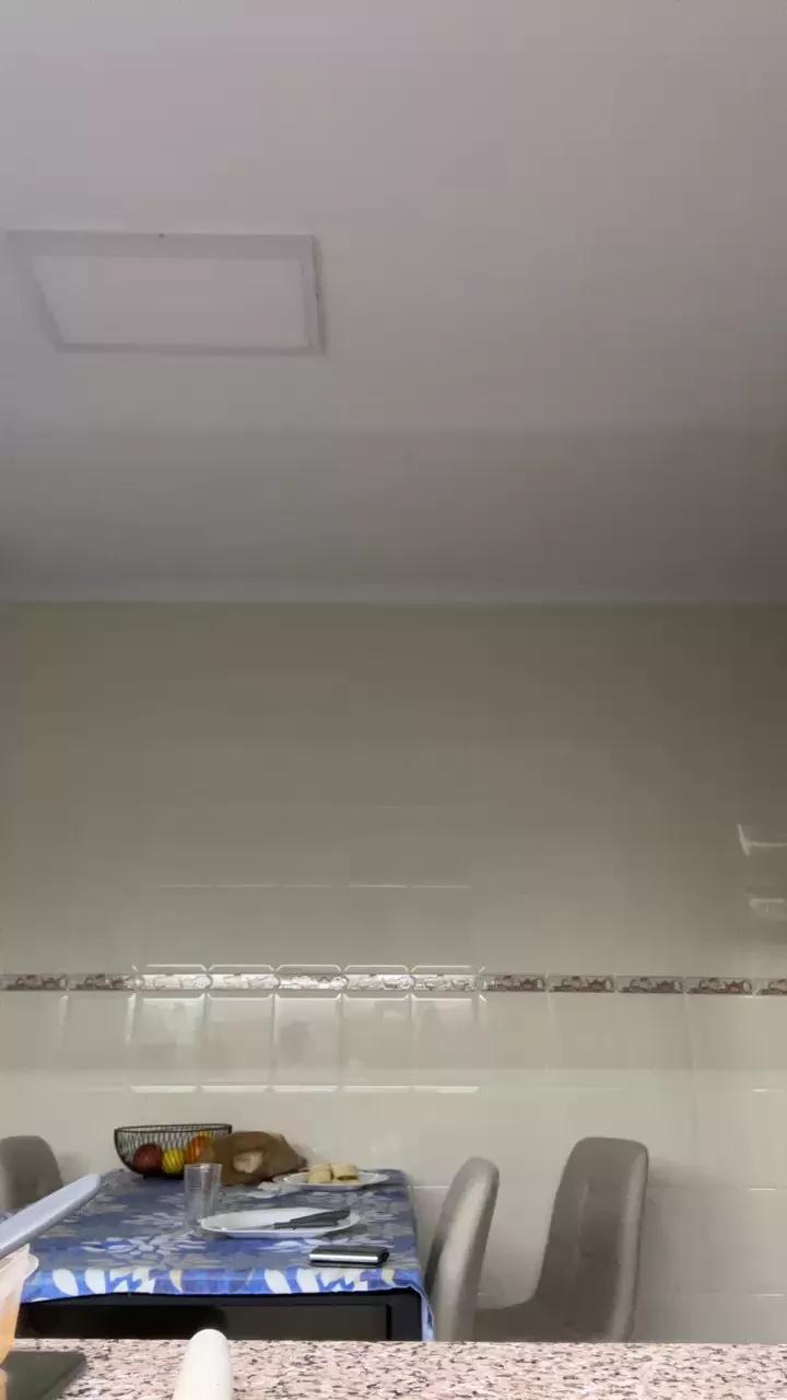 ze_voltou_ on Cam4 