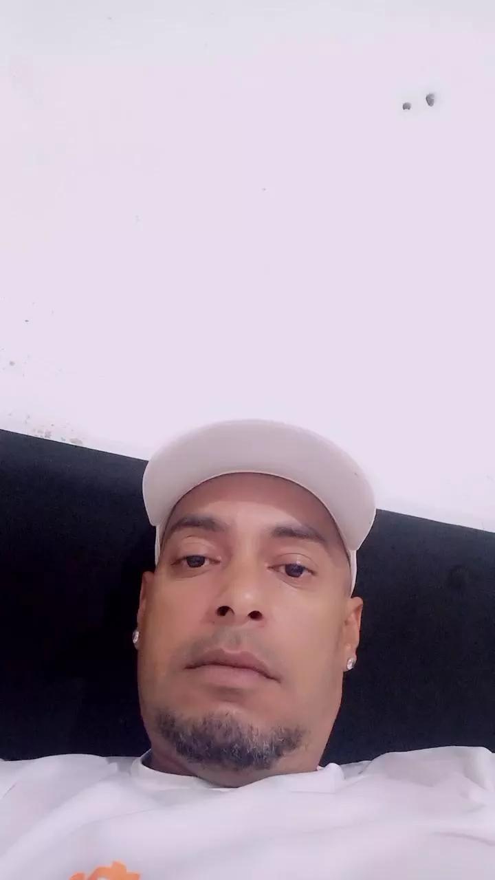 Zuluepret on Cam4 