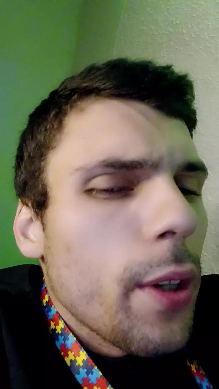 Zyonprive on Cam4 