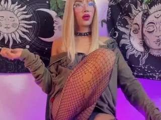 alejandra-robinson on CamSoda 
