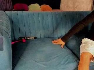 camerun-niaza on CamSoda 