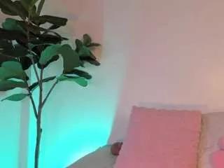 nicoleriveraa on CamSoda 