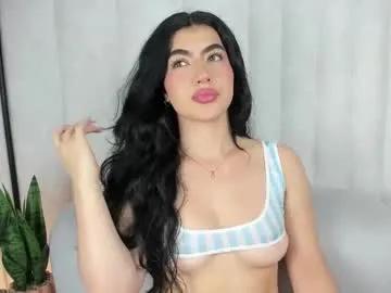 1m_emily from Chaturbate