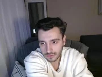 2handsomeman from Chaturbate