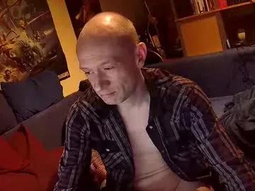 _svenerd87___ on Chaturbate