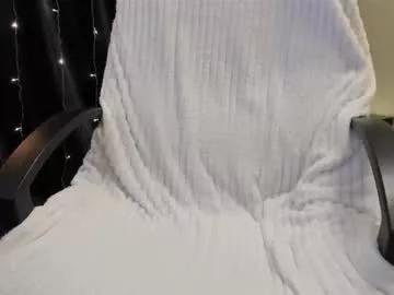 _vallylove on Chaturbate