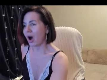 _vallylove on Chaturbate