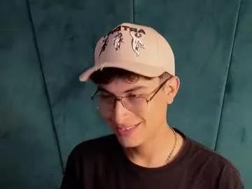 aaron_eze on Chaturbate