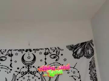 abby_and_lana on Chaturbate