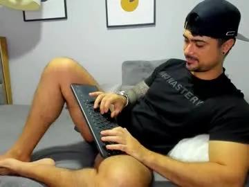 adam_clarke on Chaturbate