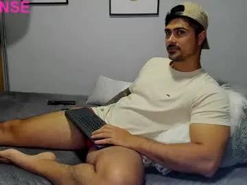 adam_clarke on Chaturbate