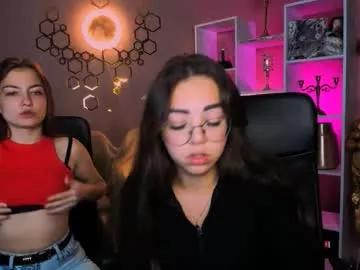 adele_meow on Chaturbate