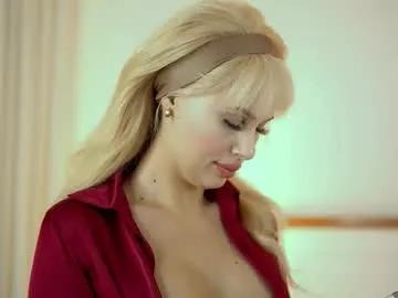 adelineking on Chaturbate