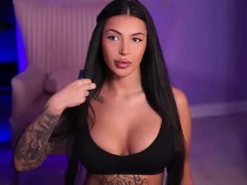 aishaadevoe on Chaturbate