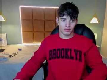 alejootwink on Chaturbate