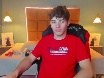 alejootwink on Chaturbate