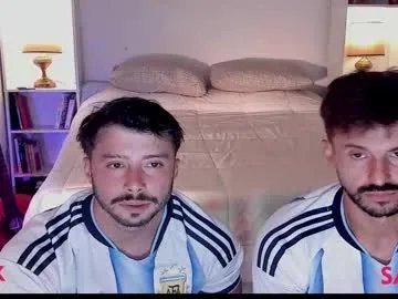 alexanderjaz on Chaturbate