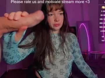 alicekaneky_xx on Chaturbate