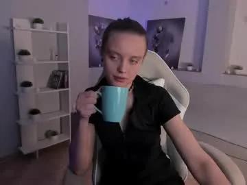 alicepill from Chaturbate