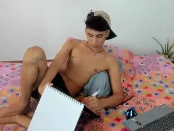 aliotttwink on Chaturbate