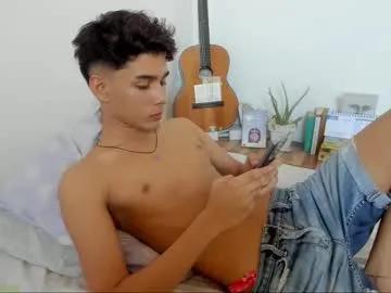aliotttwink on Chaturbate