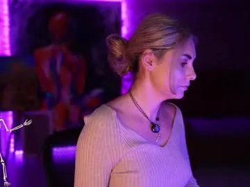 alliesynns on Chaturbate 