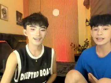 alluring_alpha on Chaturbate