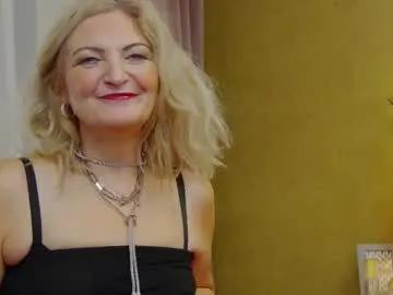 alura_jenson_ on Chaturbate