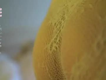 ambershoney on Chaturbate