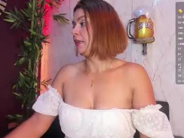 analuna__ on Chaturbate