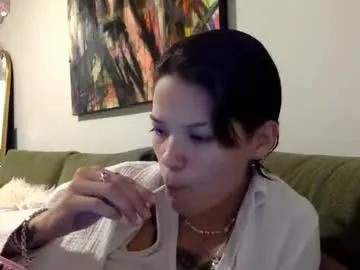 angelia01m on Chaturbate